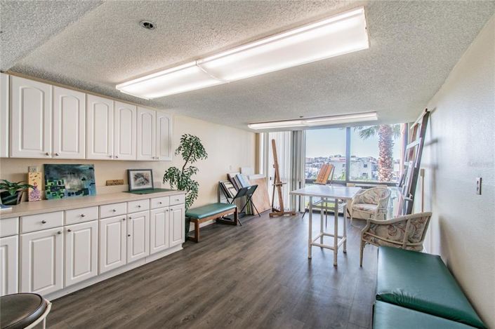 Image No.54-2 Bed Property for sale