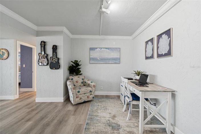 Image No.6-2 Bed Property for sale