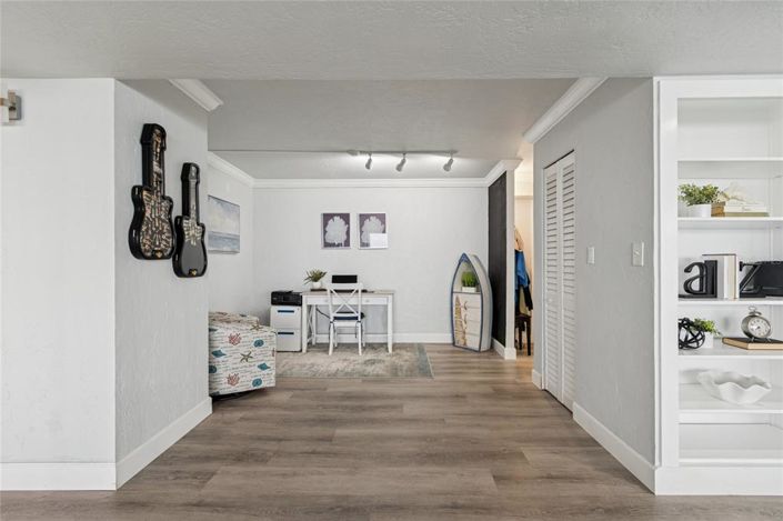 Image No.7-2 Bed Property for sale