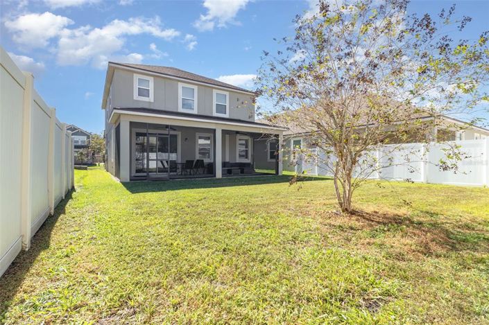 Image No.26-3 Bed Property for sale