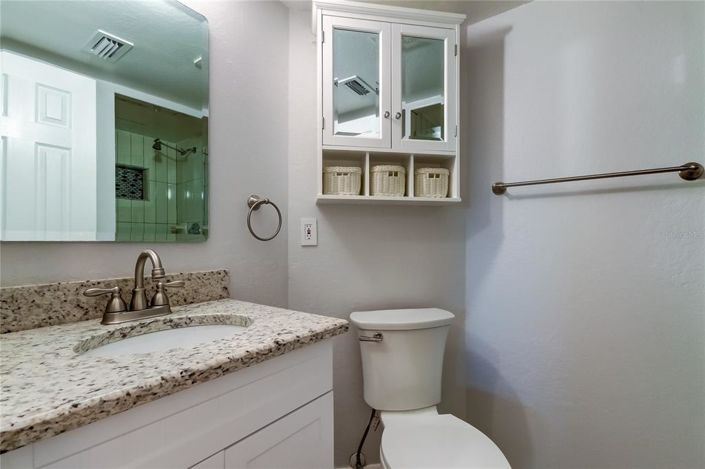 Image No.18-2 Bed Property for sale