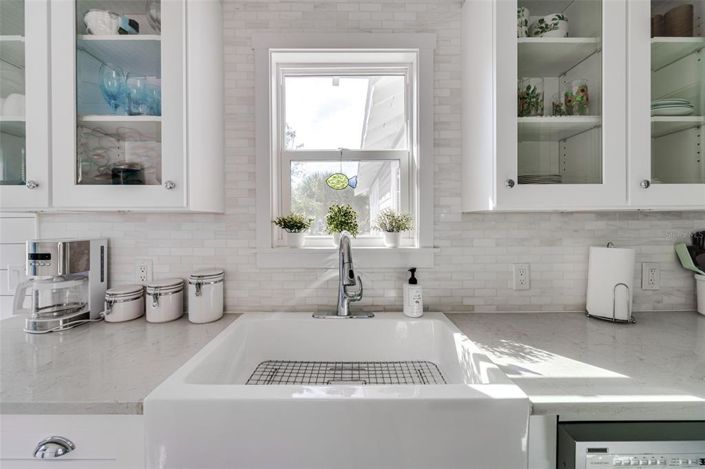 Image No.24-1 Bed Property for sale