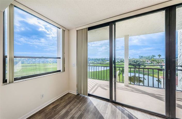 Image No.14-2 Bed Property for sale