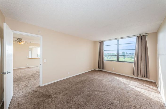 Image No.19-2 Bed Property for sale