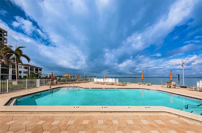 Image No.37-2 Bed Property for sale