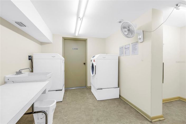 Image No.34-Propriété de 2 chambres à vendre à Floride