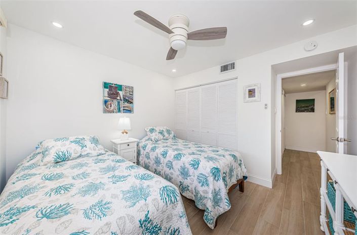 Image No.29-2 Bed Property for sale