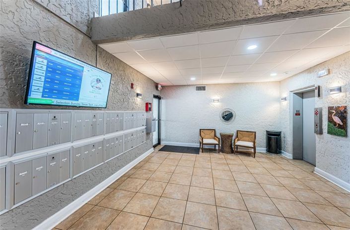 Image No.33-2 Bed Property for sale