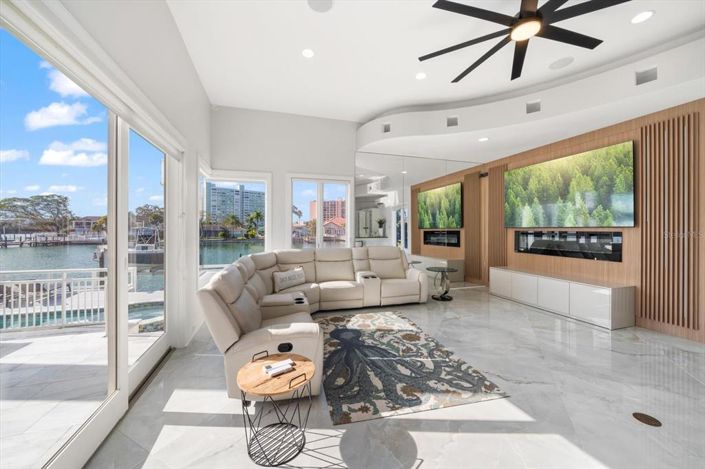 Image No.10-Propriété de 4 chambres à vendre à Clearwater