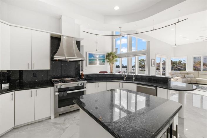 Image No.15-Propriété de 4 chambres à vendre à Clearwater