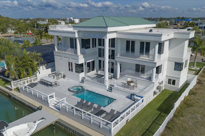 Image No.4-Propriété de 4 chambres à vendre à Clearwater