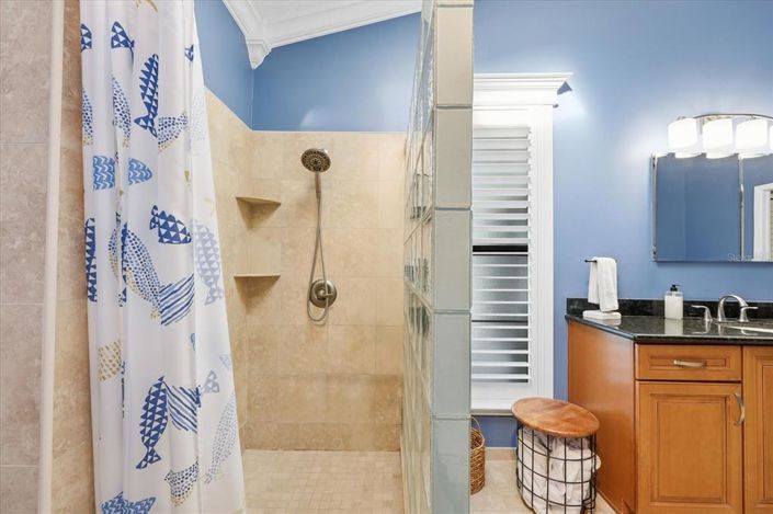 Image No.30-Maison de ville de 3 chambres à vendre à Treasure Island