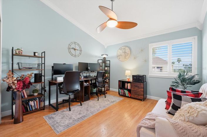 Image No.35-Maison de ville de 3 chambres à vendre à Treasure Island