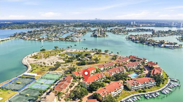 Image No.45-Maison de ville de 3 chambres à vendre à Treasure Island