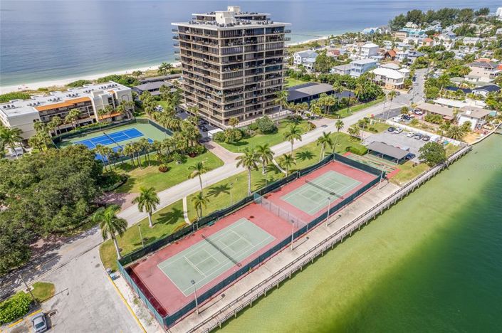 Image No.41-2 Bed Property for sale