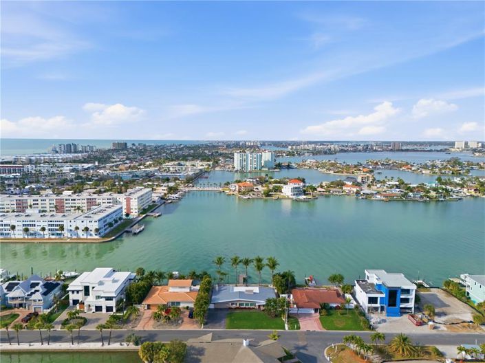 Image No.12-Propriété de 3 chambres à vendre à St. Pete Beach