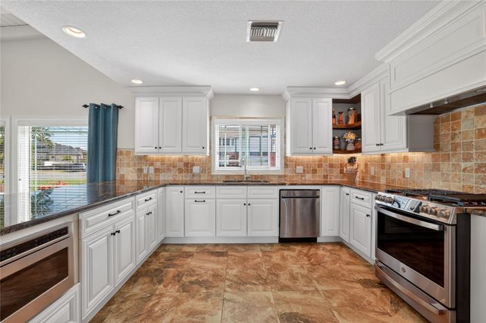 Image No.22-Propriété de 3 chambres à vendre à St. Pete Beach