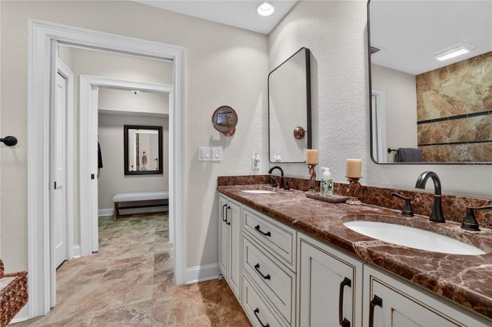 Image No.29-Propriété de 3 chambres à vendre à St. Pete Beach