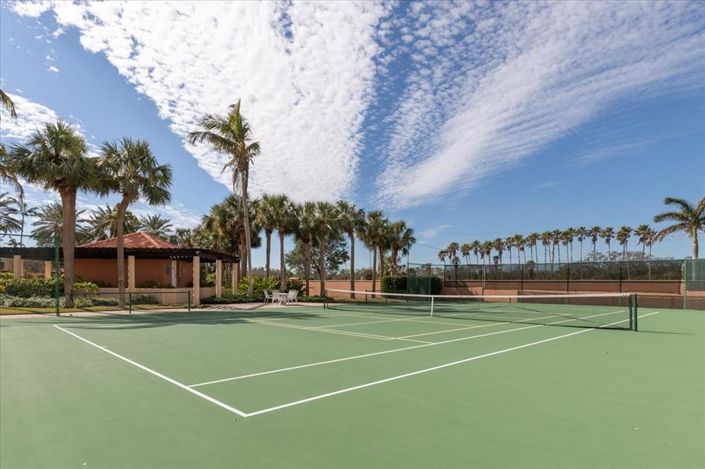 Image No.18-3 Bed Property for sale