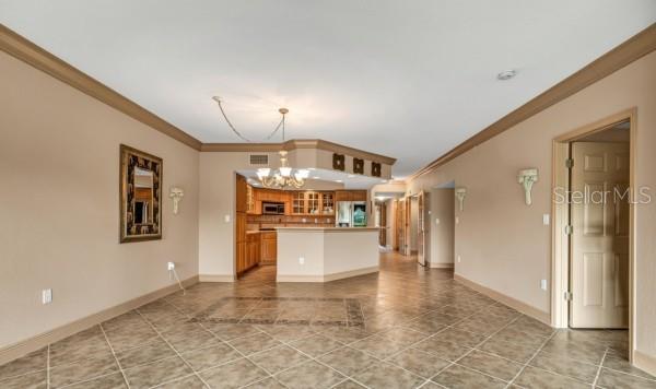 Image No.8-3 Bed Property for sale