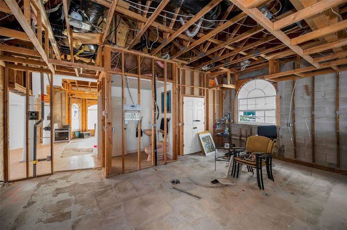 Image No.11-Propriété de 4 chambres à vendre à St. Petersburg