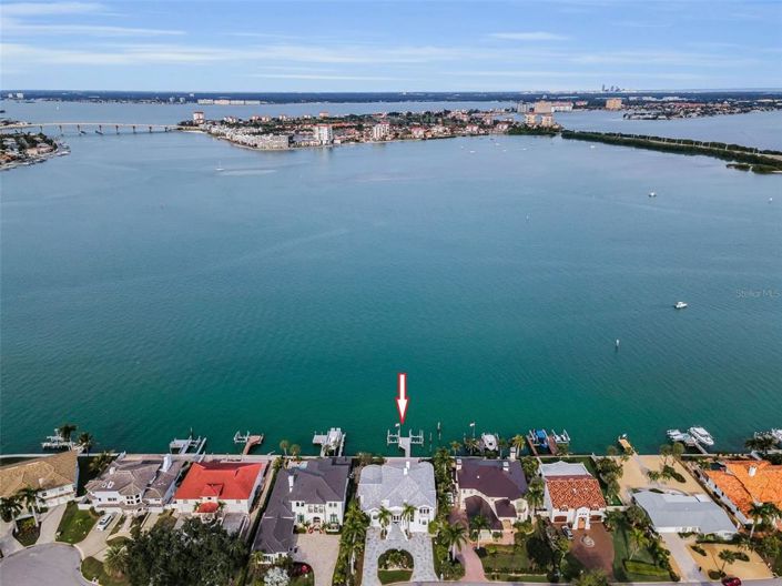 Image No.37-Propriété de 4 chambres à vendre à St. Petersburg