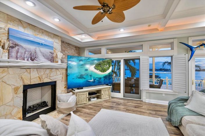 Image No.14-4 Bed Property for sale