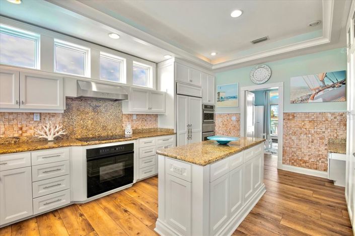 Image No.19-4 Bed Property for sale