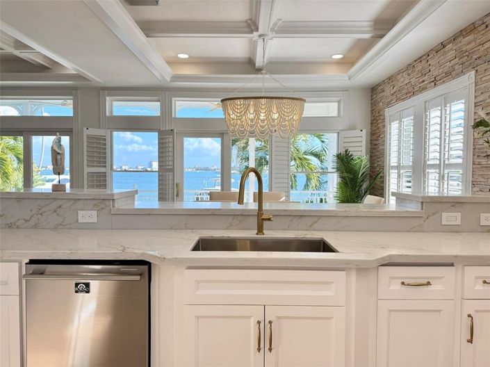 Image No.22-4 Bed Property for sale