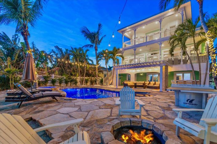 Image No.3-4 Bed Property for sale