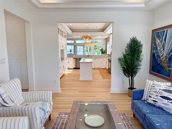 Image No.33-4 Bed Property for sale