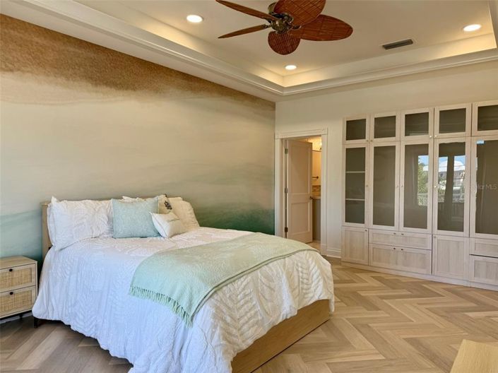 Image No.36-4 Bed Property for sale