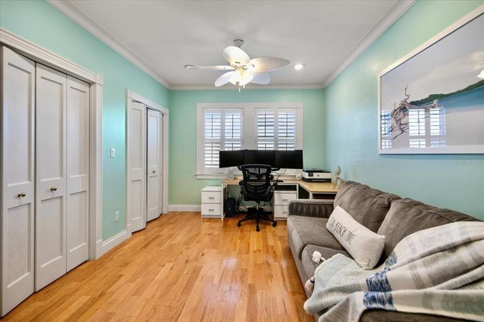 Image No.44-4 Bed Property for sale