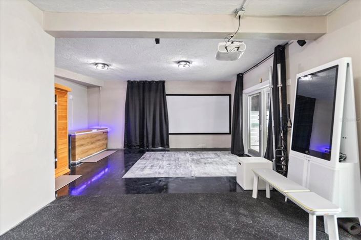 Image No.50-4 Bed Property for sale