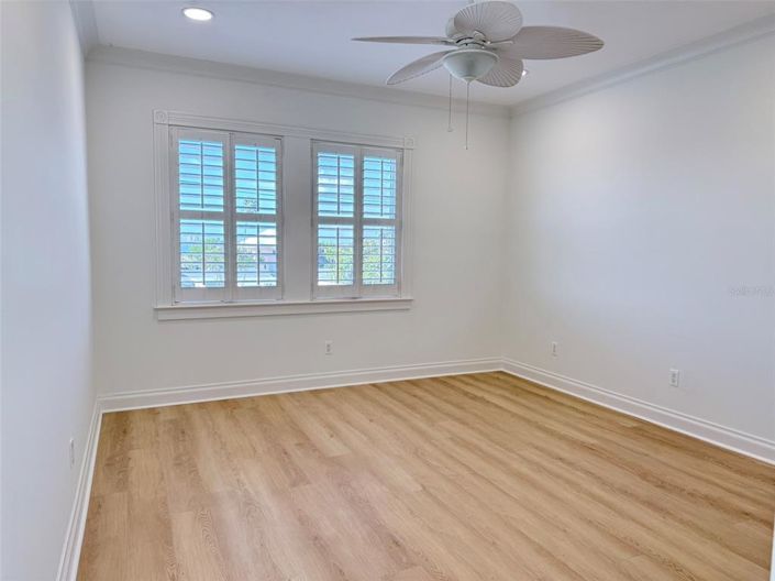 Image No.54-4 Bed Property for sale