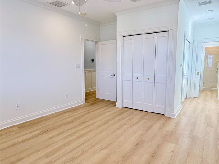 Image No.55-4 Bed Property for sale