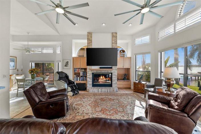 Image No.16-Propriété de 5 chambres à vendre à St. Petersburg