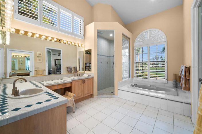 Image No.32-Propriété de 5 chambres à vendre à St. Petersburg