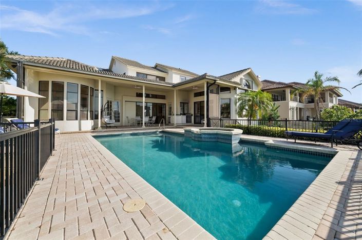 Image No.44-Propriété de 5 chambres à vendre à St. Petersburg