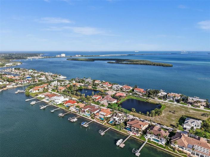 Image No.57-Propriété de 5 chambres à vendre à St. Petersburg