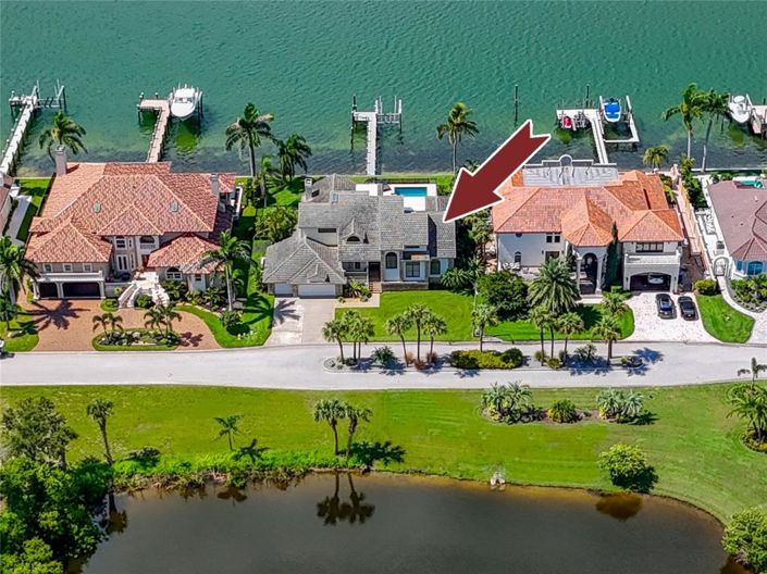 Image No.58-Propriété de 5 chambres à vendre à St. Petersburg