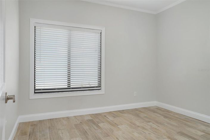 Image No.27-3 Bed Property for sale