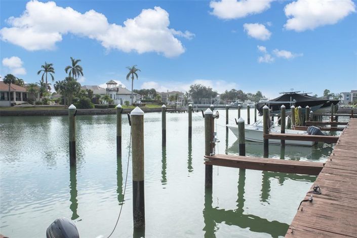 Image No.32-3 Bed Property for sale