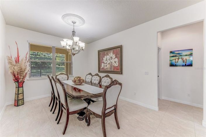 Image No.17-3 Bed Property for sale