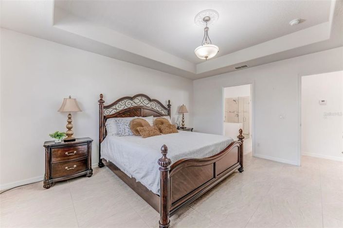 Image No.20-3 Bed Property for sale