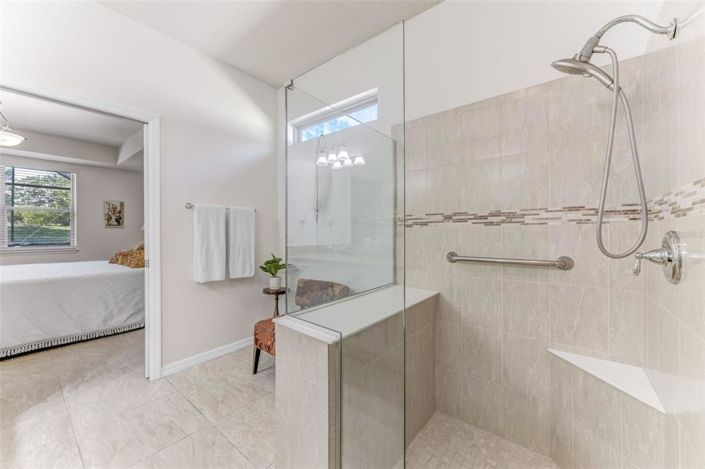 Image No.22-3 Bed Property for sale