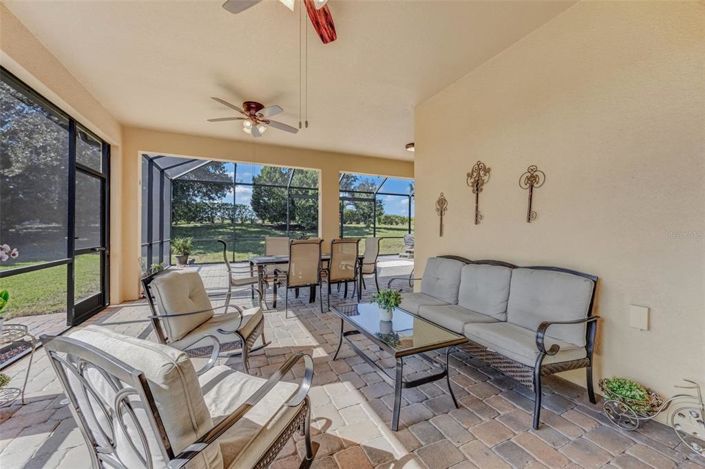 Image No.30-3 Bed Property for sale