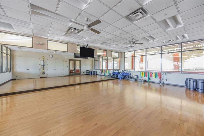 Image No.48-3 Bed Property for sale