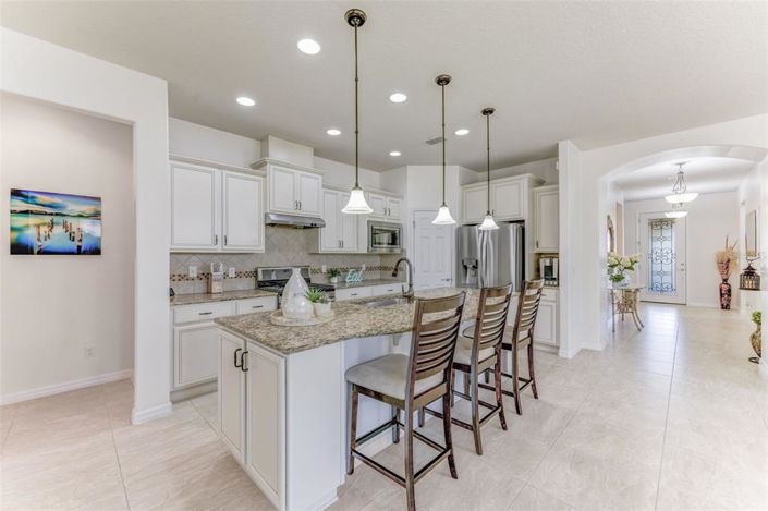 Image No.6-3 Bed Property for sale