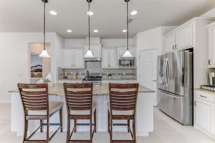 Image No.9-3 Bed Property for sale